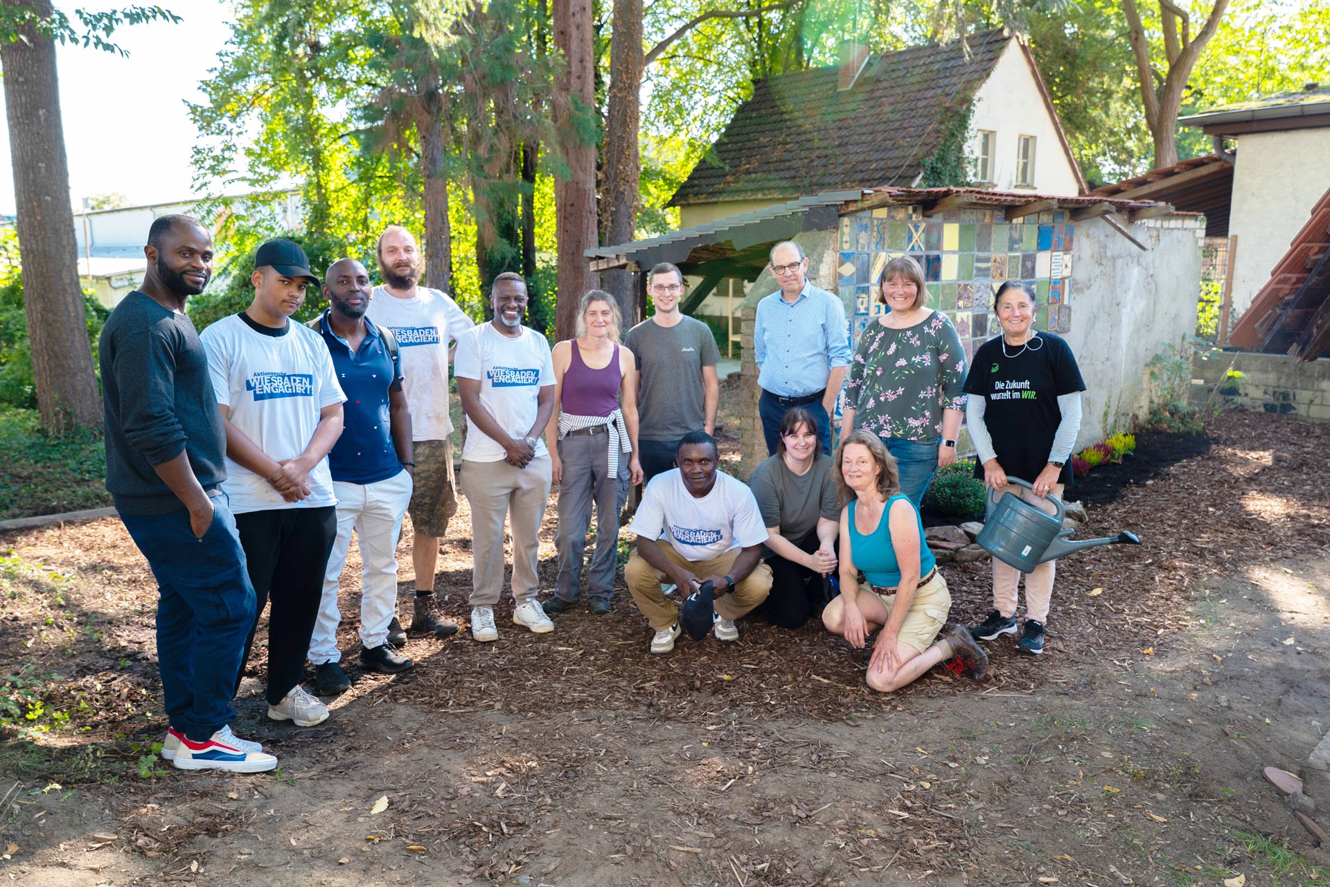 Die Gartenbau-Versicherung zeigt Engagement in der Aktionswoche Wiesbaden Engagiert bei Pamojah.